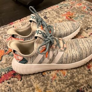 Adidas CloudFoam Comfort Tennis Shoes